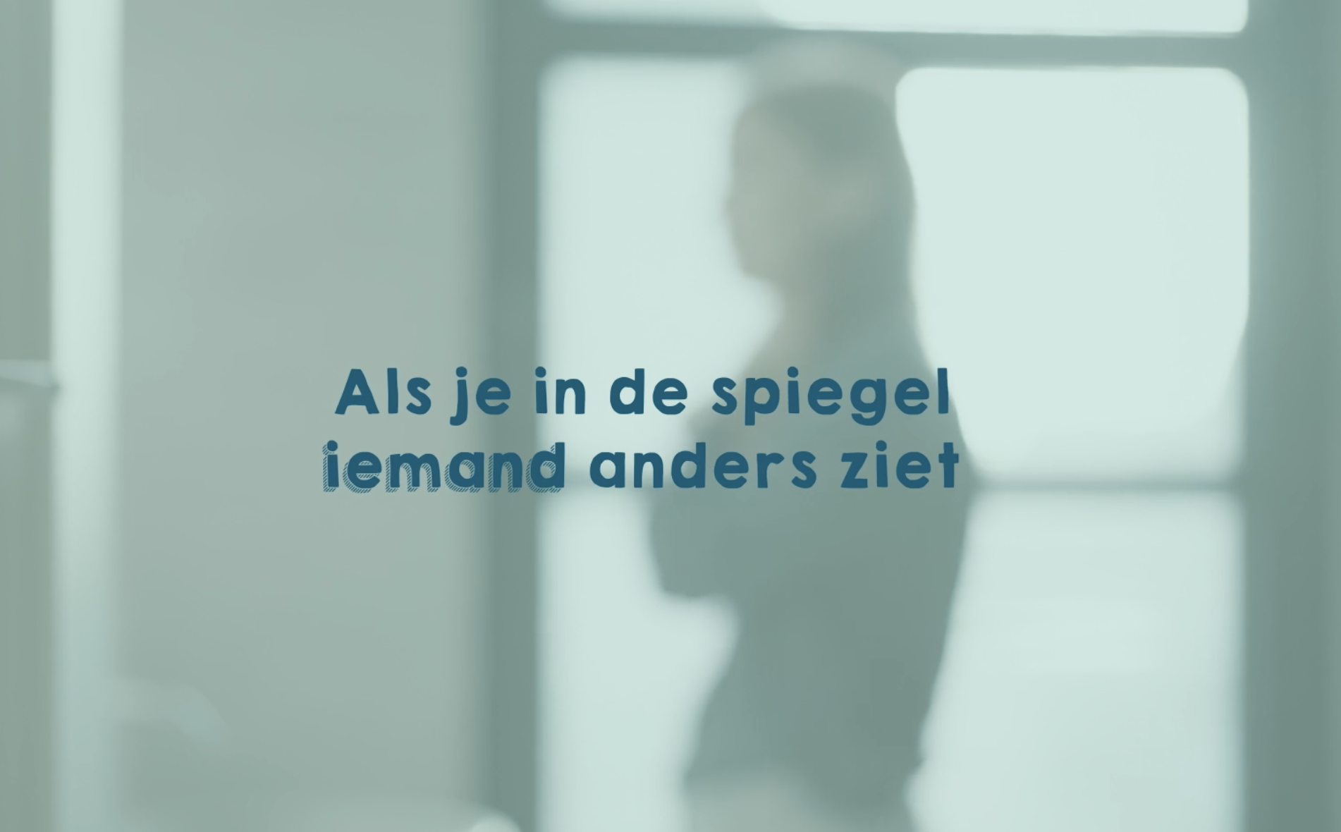 Als je iemand anders in de spiegel ziet